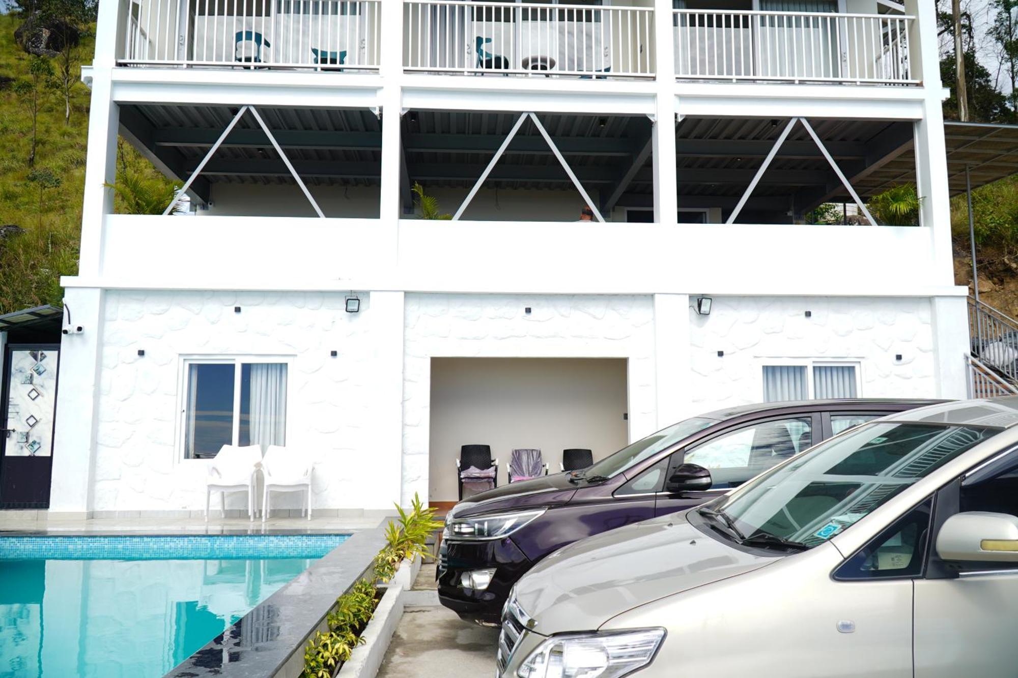 The Clouds End Hotel Devikolam Exterior photo