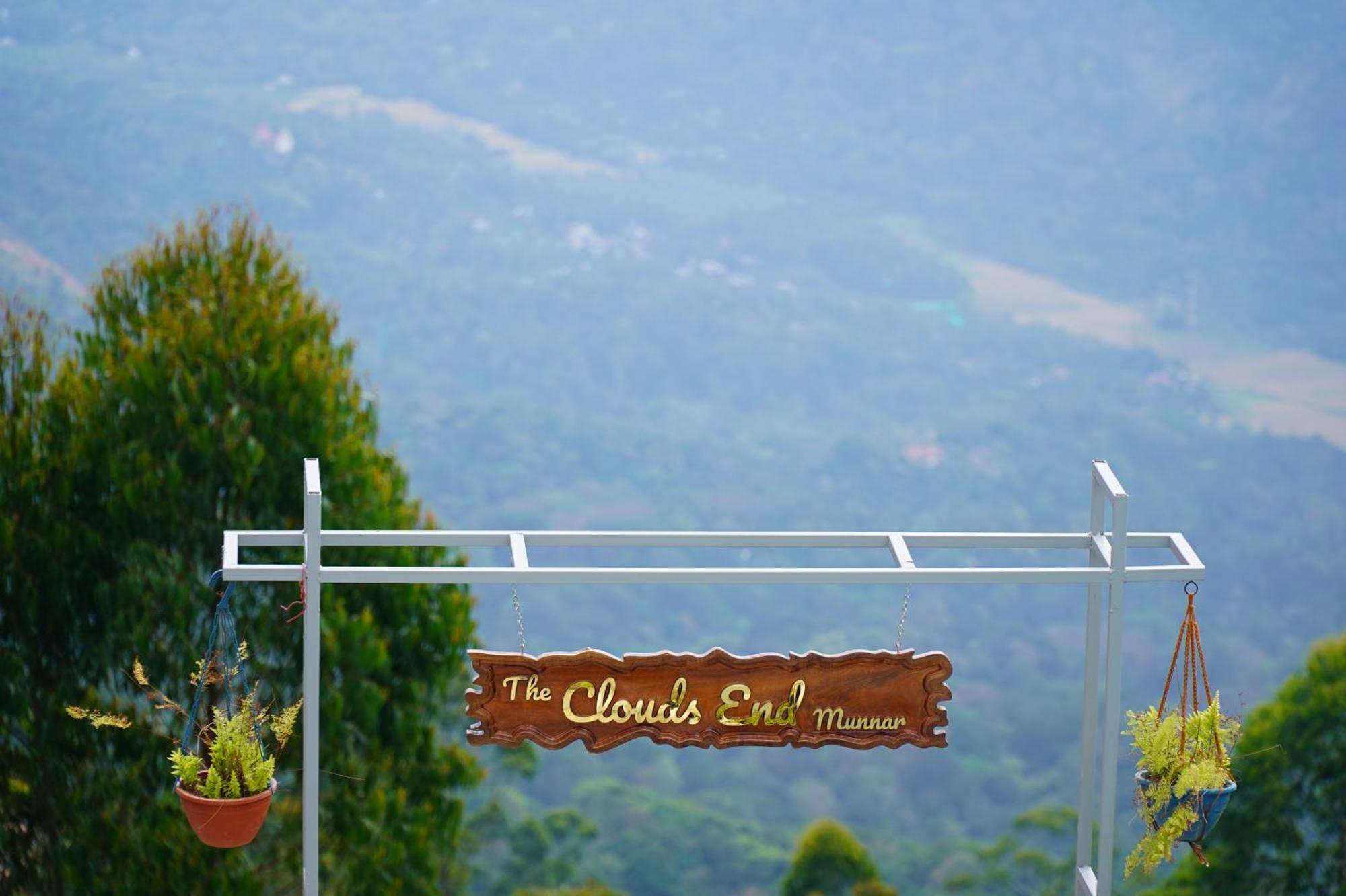 The Clouds End Hotel Devikolam Exterior photo
